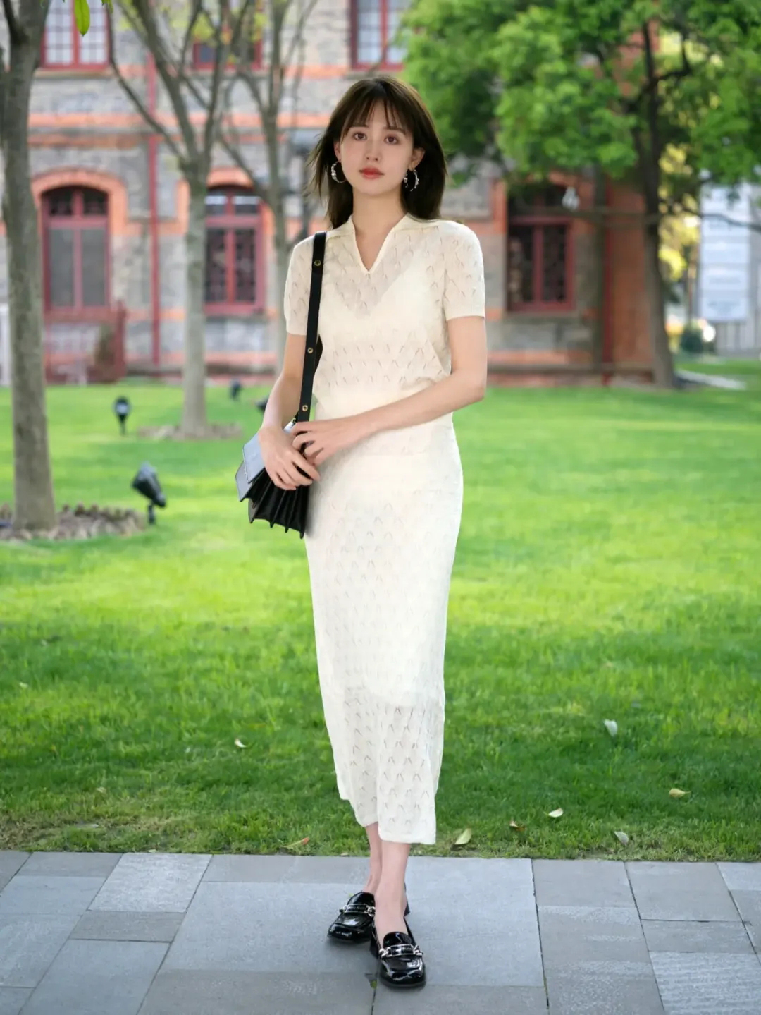 Street style Châu Á: - Ảnh 2. Street style Châu Á: - Ảnh 2.