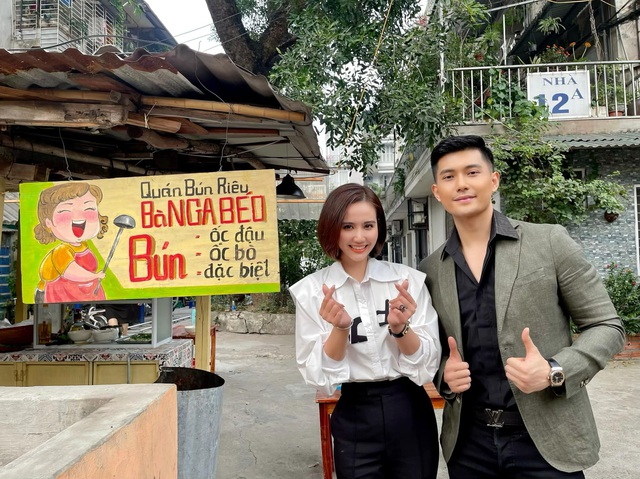 Style công sở của Huyền Lizzie 'Thương ngày nắng về 2' chỉn chu, đầy màu sắc 'ăn đứt' phần 1 - Ảnh 10. Style công sở của Huyền Lizzie 'Thương ngày nắng về 2' chỉn chu, đầy màu sắc 'ăn đứt' phần 1 - Ảnh 10.